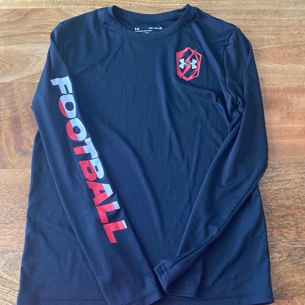 Under armour long sleeve shirt